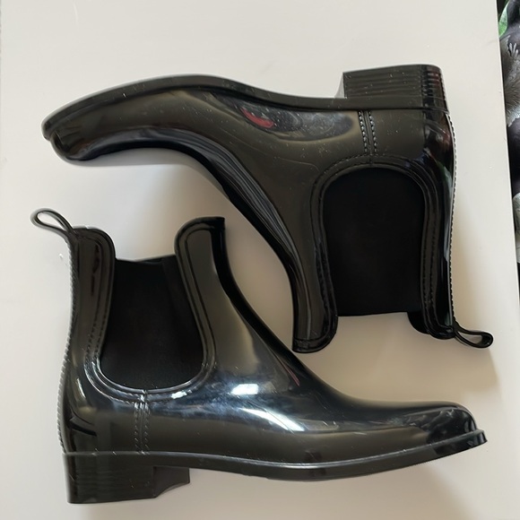 Jeffrey Campbell short rain booties - Picture 2 of 3